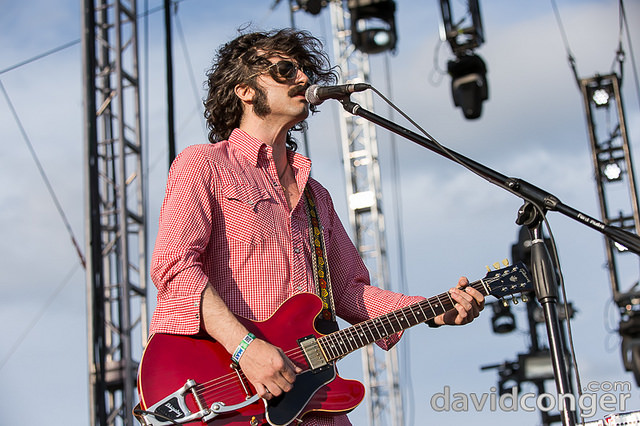 Phosphorescent