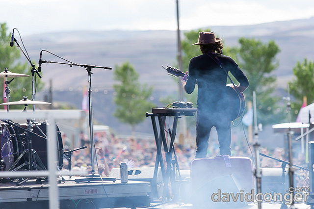 Shakey Graves