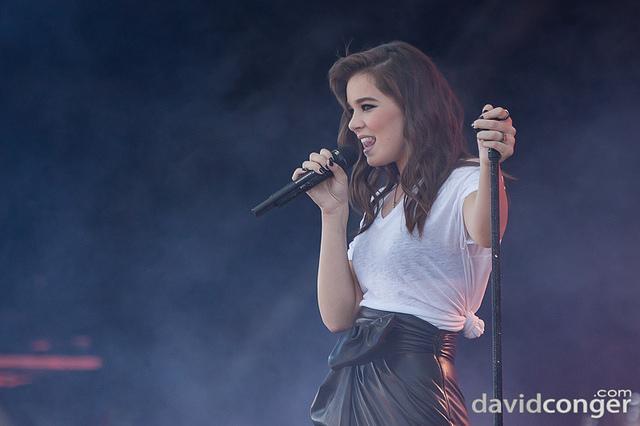 Hailee Steinfeld