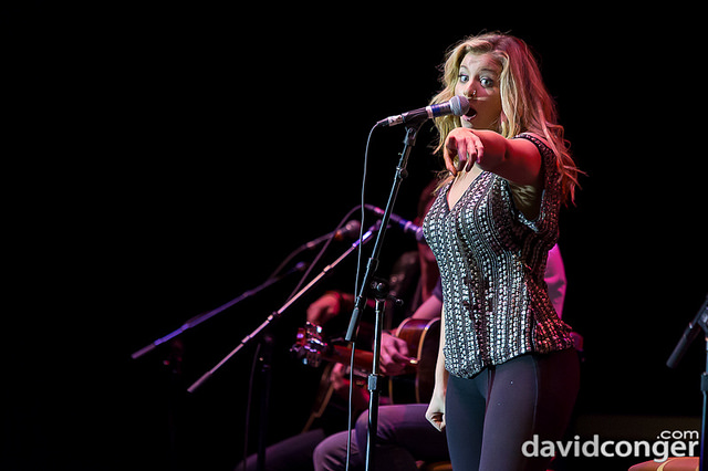 Lauren Alaina